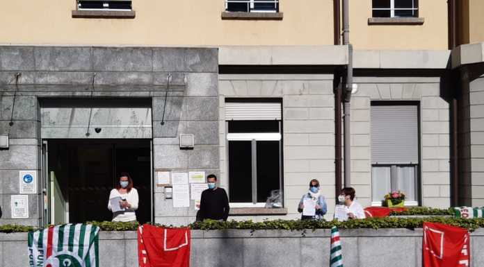 Ospedale, lavoratori in presidio anche a Bellano “in difesa della sanità pubblica”