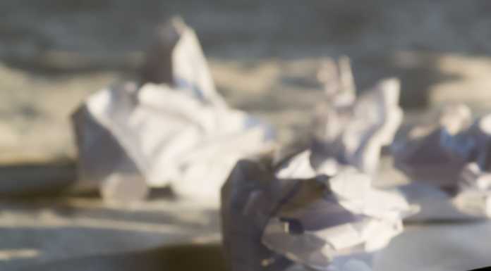 Fuori dalla finestra: un mondo di parole. Corsi di scrittura creativa con Tramm scrittura creativa fogli penna pixabay