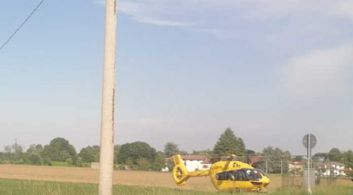 Verderio, infortunio in azienda, 23enne elisoccorso