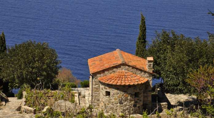 “L’Italia nel bicchiere”. Alla scoperta della viticultura eroica e dei suoi grandi vini
