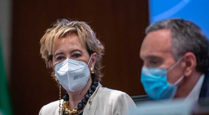 Vaccini. Piattaforma di monitoraggio, evitati oltre 2.100 decessi negli over60 Letizia Moratti nella conferenza stampa di oggi