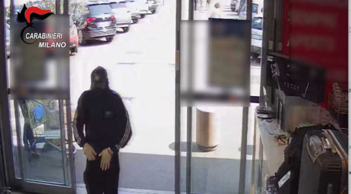 Paderno Dugnano. 5 rapine in 3 mesi nei supermercati: arrestato dai carabinieri