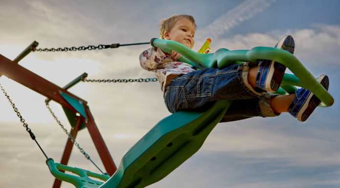 Parchi giochi inclusivi, 90mila euro dalla regione a Monte Marenzo, Oggiono e Molteno Parco Giochi pixabay