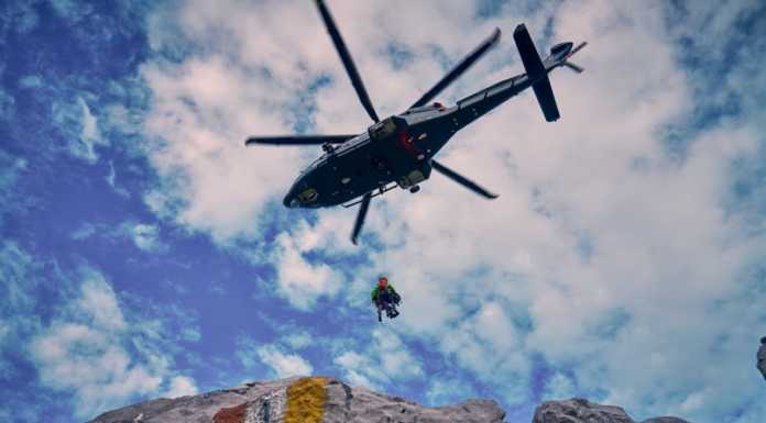 Aeronautica, Esercito e CNSAS insieme per esercitazione sulle montagne del Triangolo Lariano