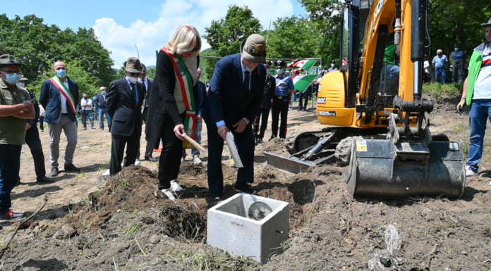 “Accumoli nel cuore” della Valsassina, il progetto entra nel vivo accumoli nel cuore - posa prima pietra struttura polifunzionale - 2021
