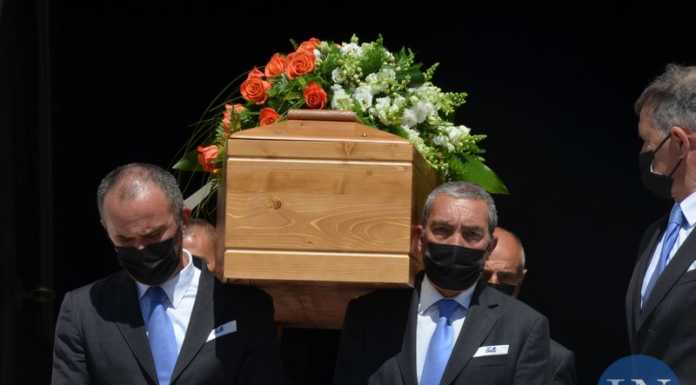 Calolzio e Lecco uniti nell’addio a Emilia Hoffer: “Una donna al servizio della comunità”