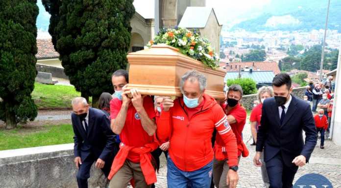 A Rancio l’addio al Ragno Giovanni Ratti: “Uomo mite e accogliente” funerale giovanni ratti ragni