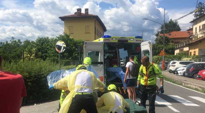 Pedone investito a Lierna: soccorso in elicottero