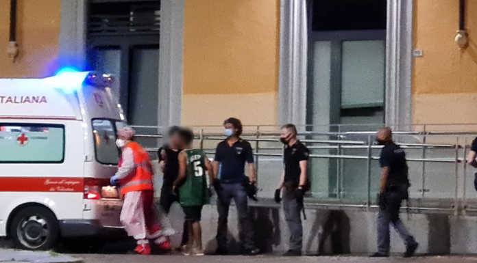 Lecco. Serata di violenza tra stazione e Largo Caleotto: in tre all’ospedale