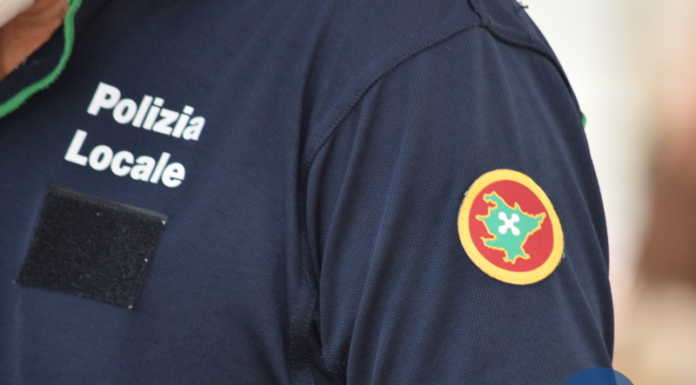 Nibionno. Colto da malore in strada, provvidenziale intervento della Polizia Locale Polizia Locale