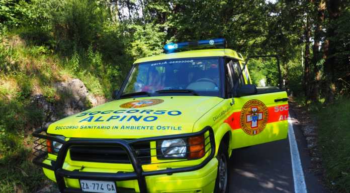 Tragico epilogo, ritrovato senza vita l’anziano disperso a Barzio Soccorso Alpino jeep