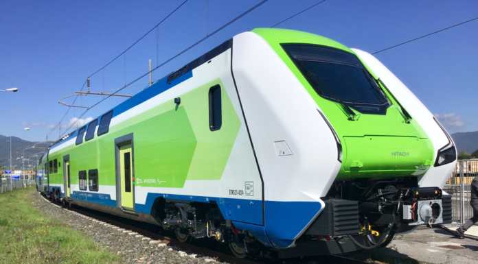 Treni. Dubino, la sede di incrocio che avvicina Milano alla Valtellina