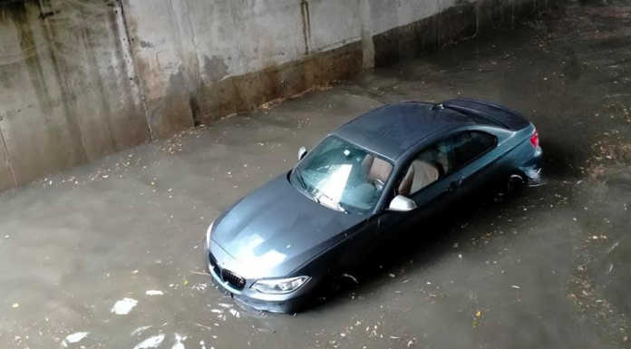 Maltempo a Calolzio, sottopassaggi allagati e due auto bloccate Auto in panne calolzio