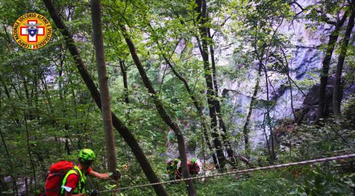 Soccorso Alpino. Infortunio sul sentiero delle vasche, soccorsa una 21enne soccorso alpino intervento valmadrera
