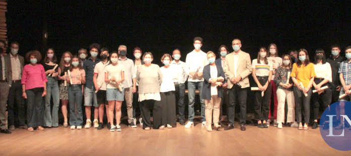 Merate premia gli studenti eccellenti e meritevoli con le borse di studio. In dono anche un bulbo Borse di studio Merate