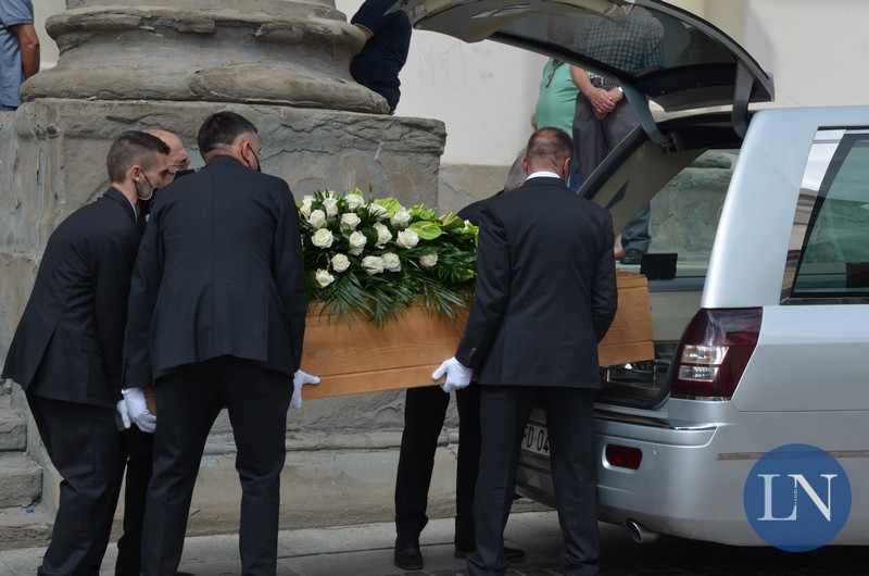 Funerale Tiziana Esposito