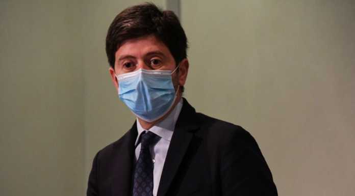 Covid. Quarta dose per gli over60, il ministro Speranza conferma