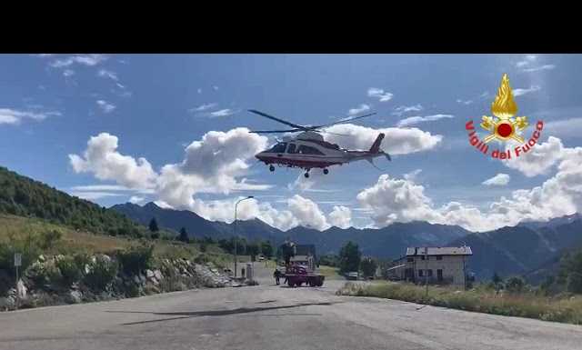 Alpe Giumello, escursionista in difficoltà recuperato in elicottero