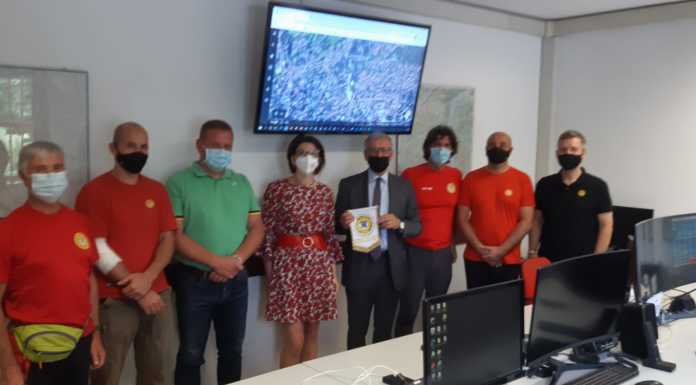 Il Prefetto Castrese De Rosa in visita al Soccorso Alpino di Lecco prefetto di lecco soccorso alpino