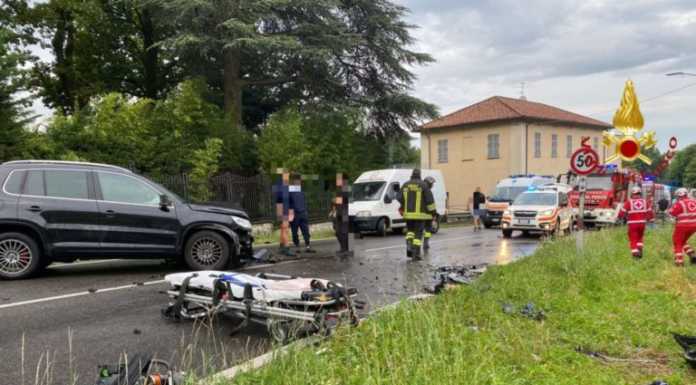 Schianto sulla Statale a Erba, soccorsi due automobilisti