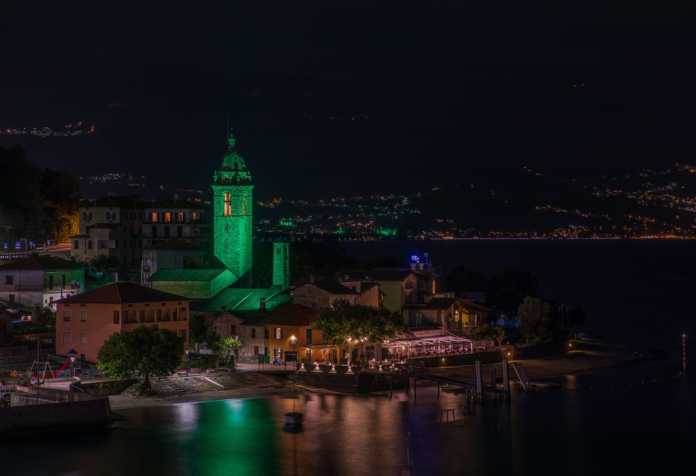 Lake Como Lights Cruise