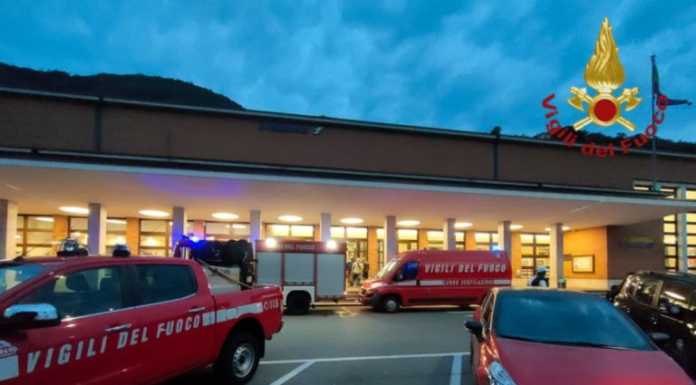 Como: principio d’incendio in stazione, fermati i treni