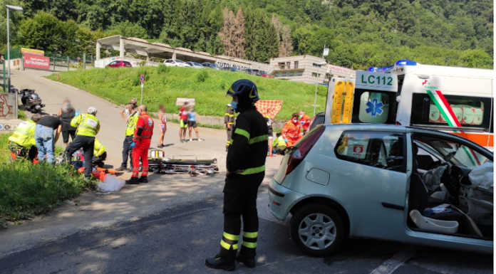 Lasnigo, incidente sulla Provinciale: donna soccorsa in codice rosso