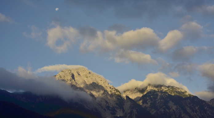 Parete Fasana, splendida visione! Nella foto di Lanfranchi una dedica speciale… Fasana (foto Mauro Lanfranchi)