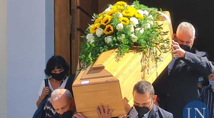 A Foppenico il commosso addio a Michele Di Perna: “Un’esistenza meravigliosa” funerale_michele_di_perna_foppenico_calolzio