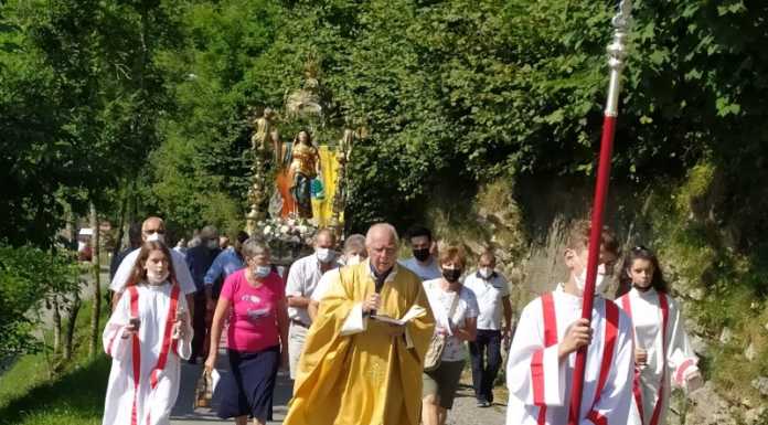 Ferragosto. A Morterone la tradizionale processione con la statua dell’Assunta processione_morterone_15_agosto_2021_7
