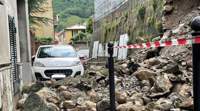 Lecco. I danni del maltempo: in via Agliati cede un muro Via Agliati crollo muro