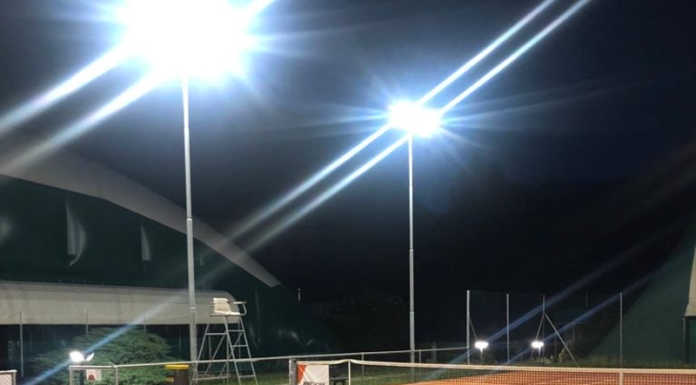 Valmadrera. Nuove luci a led per i campi da tennis del Tc88 Campi da tennis valmadrera illuminazione led