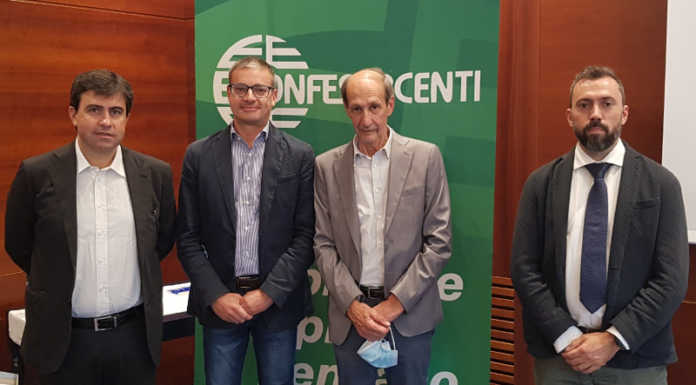 Lionello Bazzi confermato alla guida di Confesercenti Lecco Lionello Bazzi confermato alla presidenza di Confesercenti Lecco