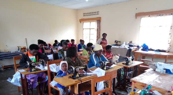 “In un mondo giusto”: il documentario per i 50 anni dell’associazione lecchese