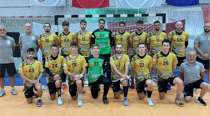 Pallamano, esordio di campionato con derby lombardo per Salumificio Riva Molteno