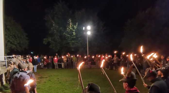 La fiaccolata degli Alpini ai Piani delle Betulle in ricordo dei caduti