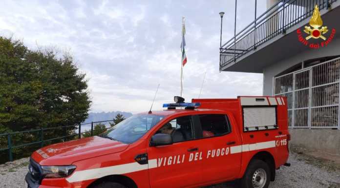 In difficoltà su Moregallo, i Vigili del Fuoco recuperano due escursionisti vigili del fuoco moregallo