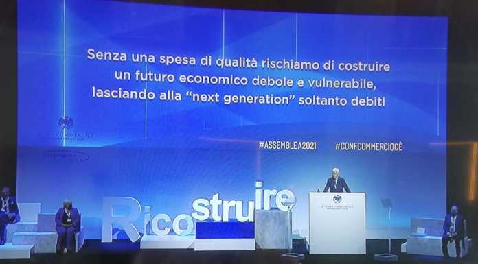 Assemblea Confcommercio. Peccati “Lanciato un messaggio forte”