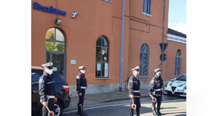 Controlli in stazione a Cernusco: sei multe, una denuncia e una lite sedata