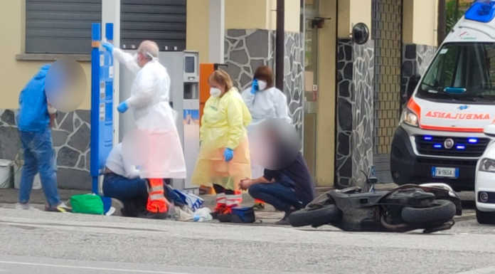 Calolzio. Incidente all’incrocio tra corso Europa e via Battisti, soccorsa una 16enne Incidente via Battisti Calolzio