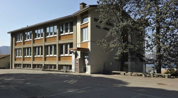 Lecco: la primaria di Chiuso compie 60 anni e lancia il progetto “A scuola senza zaino”