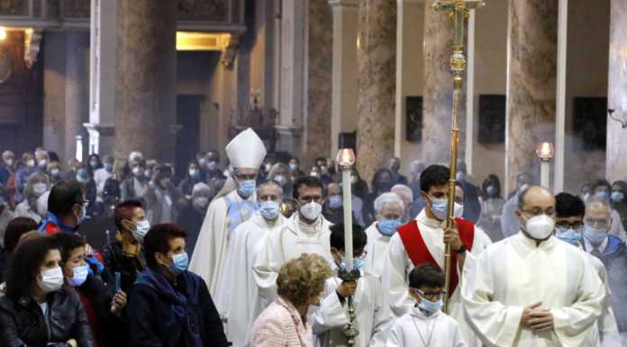 Festa di Lecco: celebrata la messa solenne in Basilica, ma niente processione Messa Festa di Lecco