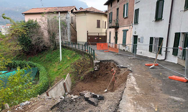 Lecco, partiti i lavori in via Lusciana per la sistemazione della strada