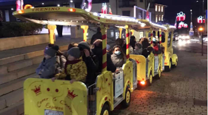 Natale a Calolzio. Annullati i mercatini, nel week-end due concerti