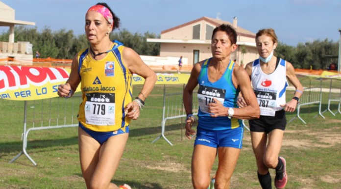 Master lecchesi in evidenza, strada e campestre i nostri sempre protagonisti Elena Fustella inseguita da Giovanna cavalli