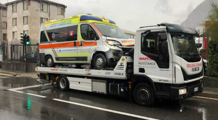 Lecco. Incidente a Belledo: coinvolta un’ambulanza