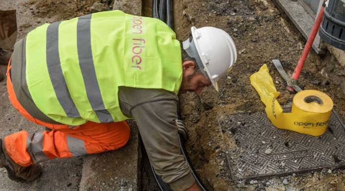 Barzio. Nelle case dei cittadini è arrivata la rete internet in fibra ottica