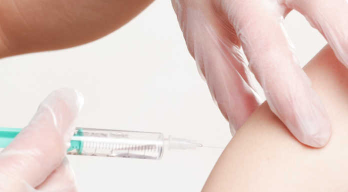 Campagna anti-influenzale: da oggi possibile prenotare il vaccino