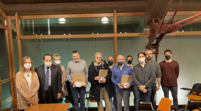 Valmadrera. La giunta ringrazia le tre attività storiche premiate da Regione