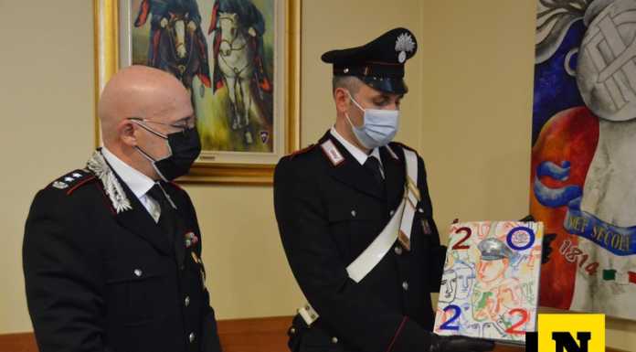 Sandro Chia e Carlo Lucarelli firmano il Calendario Storico dell’Arma 2022